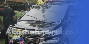 Mobil Jenazah Jakarta Barat
